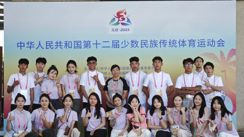 运动会3.jpg 运动会3.jpg